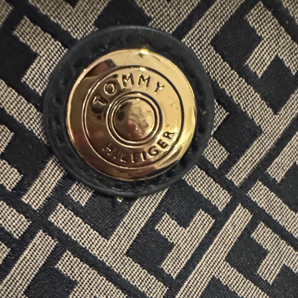 Tommy Hilfiger Black and Tan Geometric Crossbody Bag - Picture 3 of 7